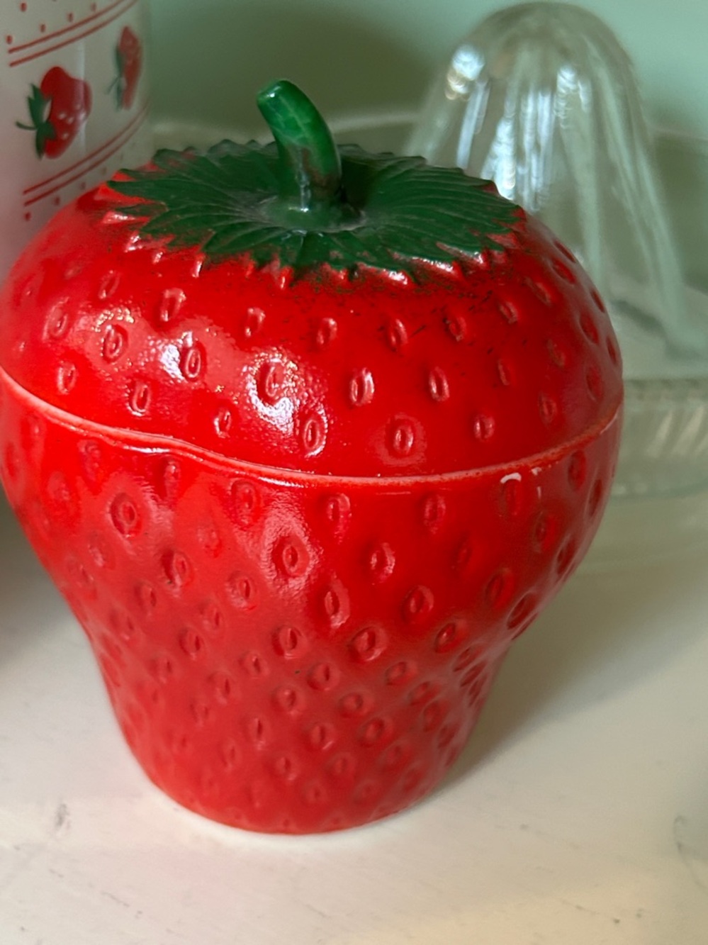 Vintage Glossy Red Strawberry Trinket Jar Green Stem Lid Ceramic EUC - Picture 6 of 12
